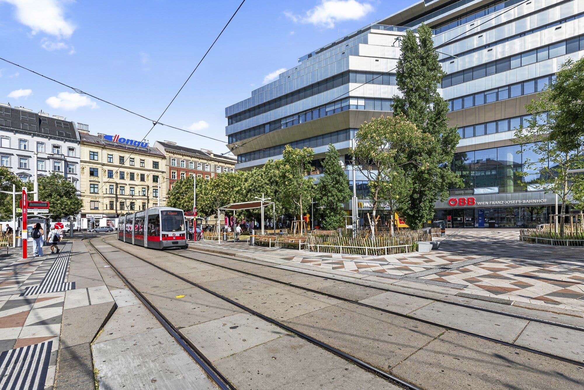 Julius-Tandler-Platz