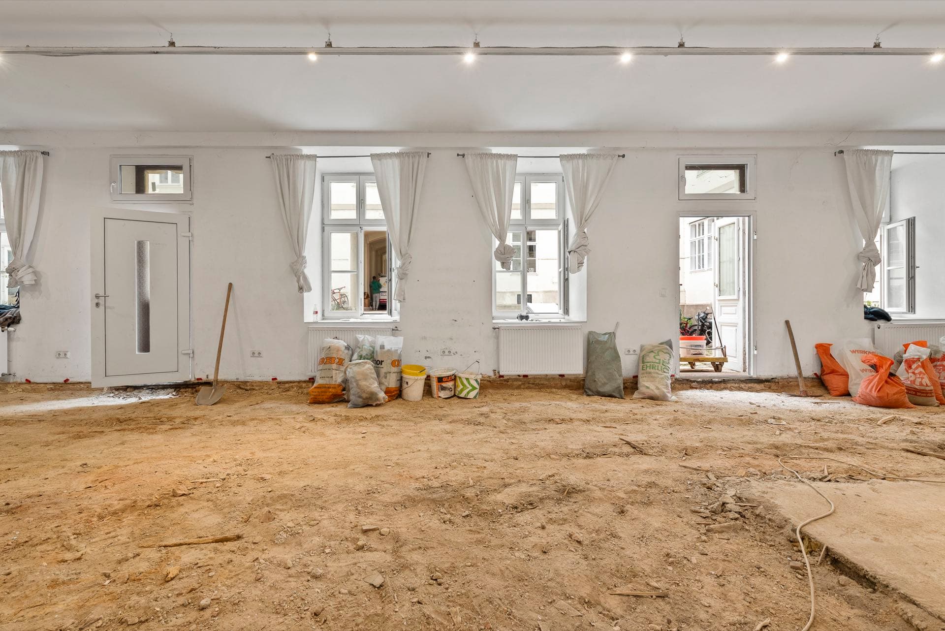 Schwarzspanierstraße 15 · Vorher/Nachher 3 · Before