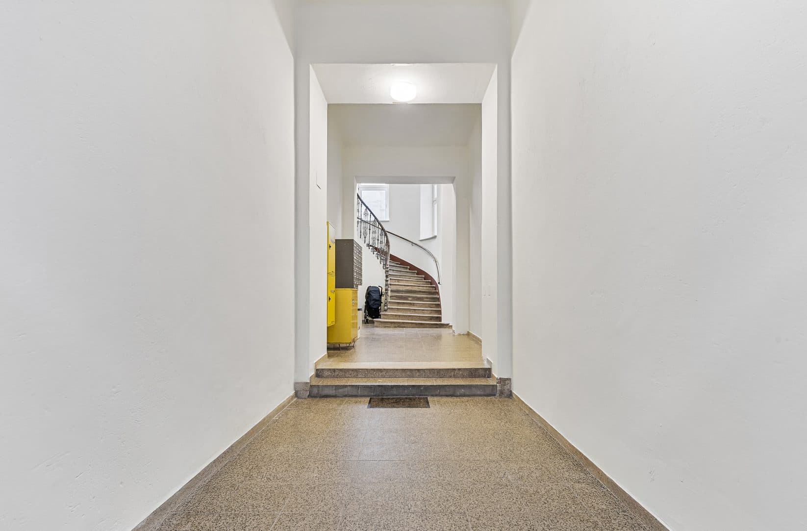 Große Mohrengasse 40 · Vorher/Nachher 6 · After