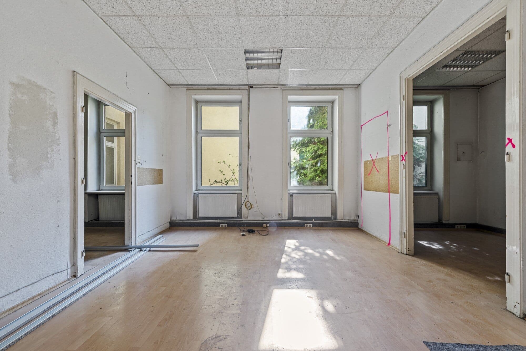 Lehrbachgasse 4 · Vor den Arbeiten